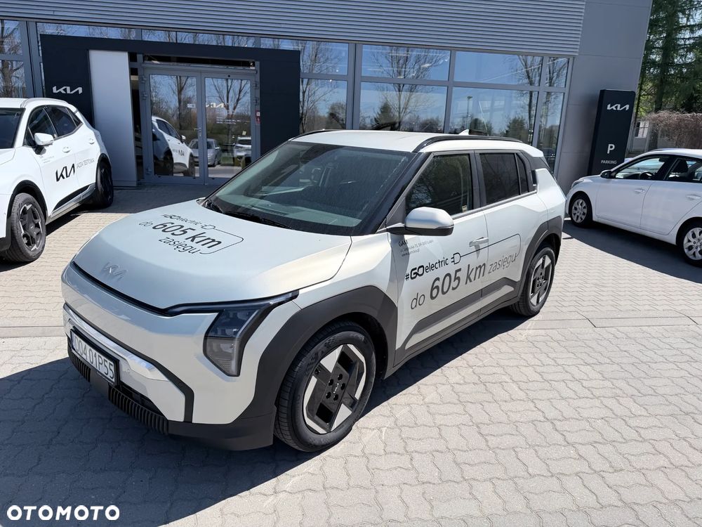 Kia EV3 81.4kWh Earth