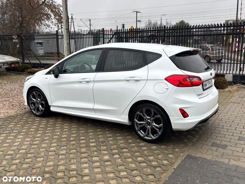 Ford Fiesta 1.0 EcoBoost S&S ST-LINE - 10