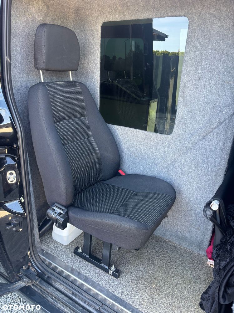 Peugeot Expert - 9