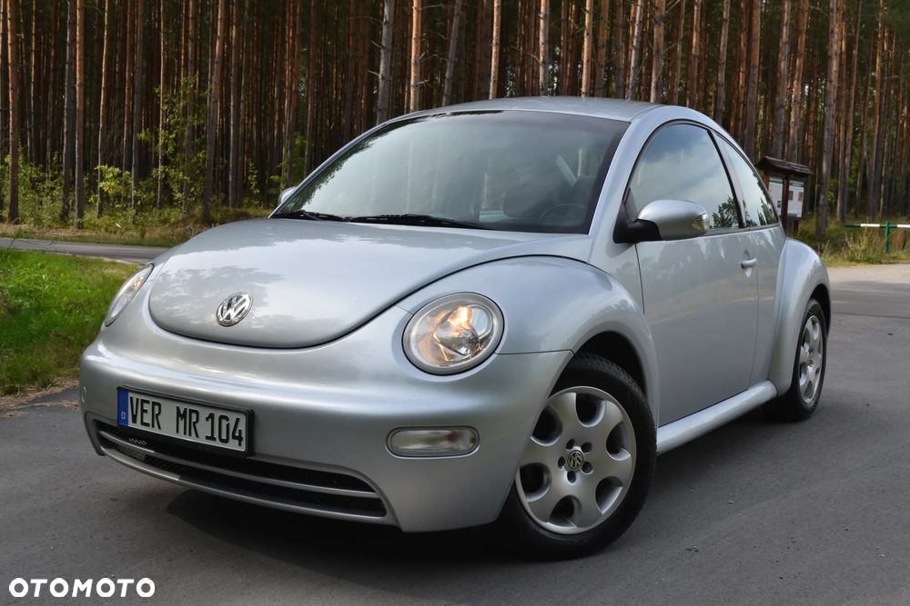 Volkswagen New Beetle - 12