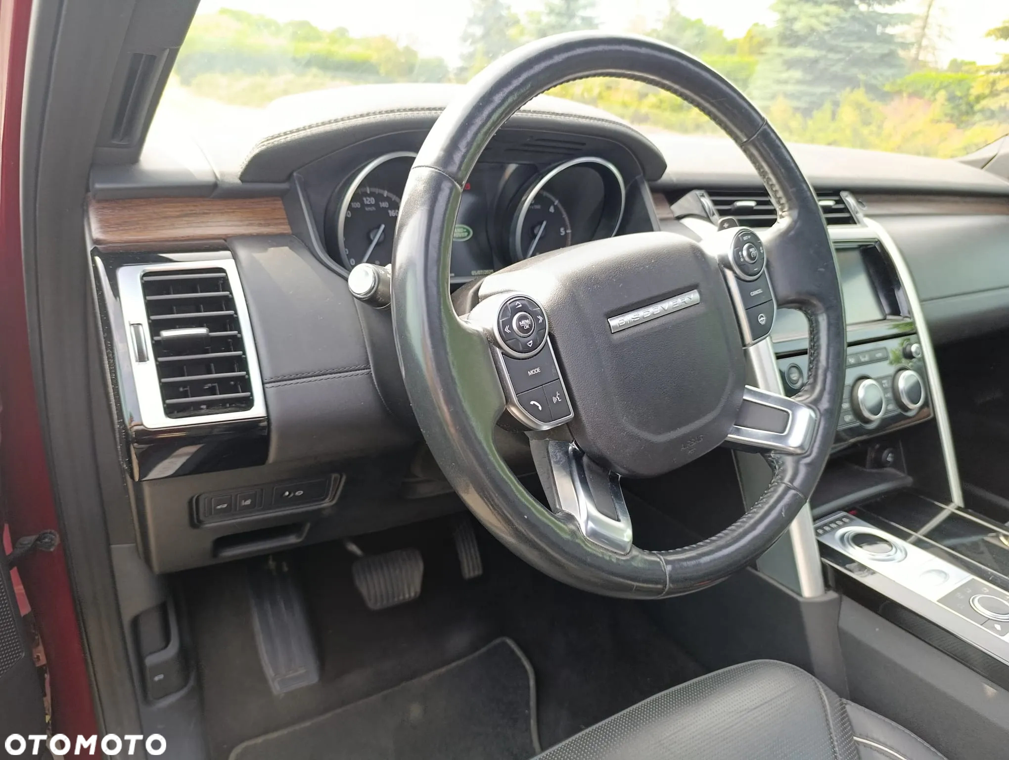 Land Rover Discovery - 16
