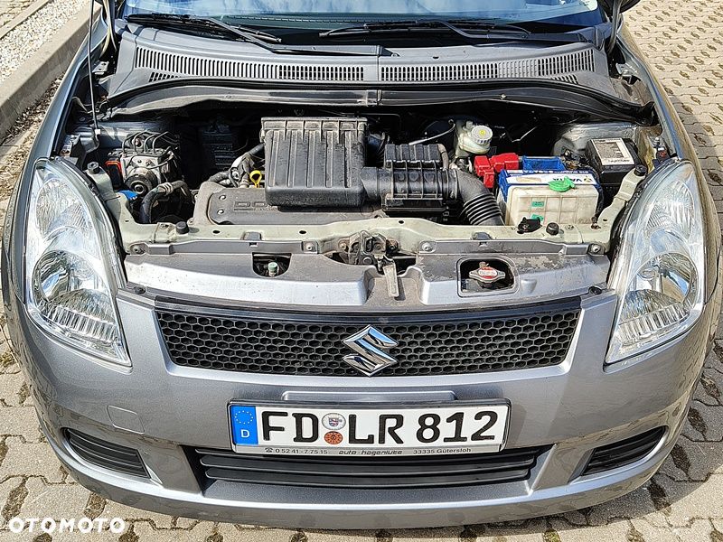 Suzuki Swift 1.3 Comfort - 32