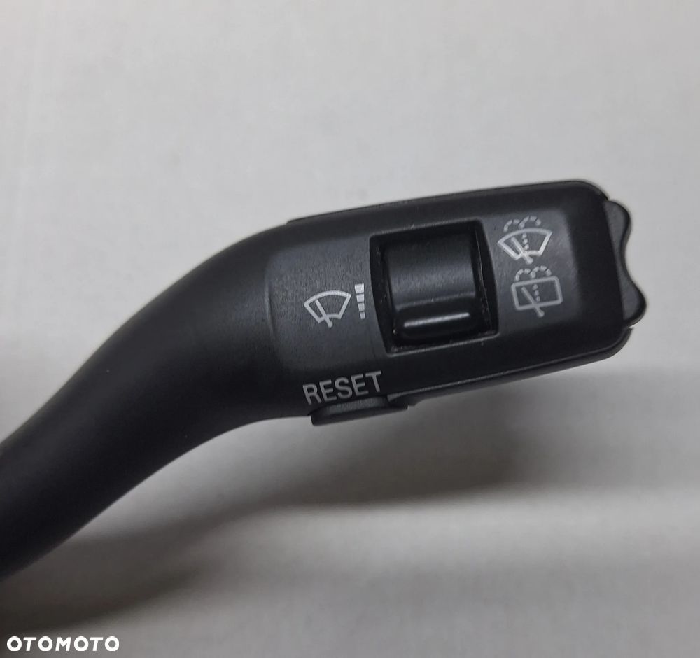 PRZEŁACZNIK ZESPOLONY , TEMPOMAT- 8E0953549N - AUDI A4/ B6 AVANT - 3