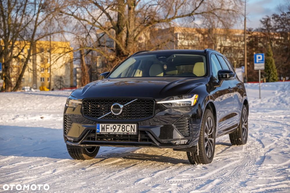 Volvo XC 60 B5 B AWD Ultimate Black Edition - 1