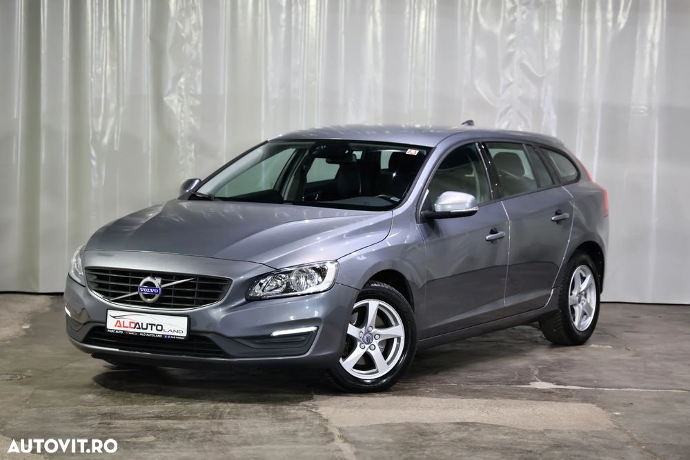 Volvo V60 D2 DRIVe Kinetic - 2