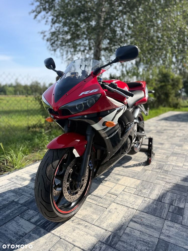 Yamaha YZF - 1