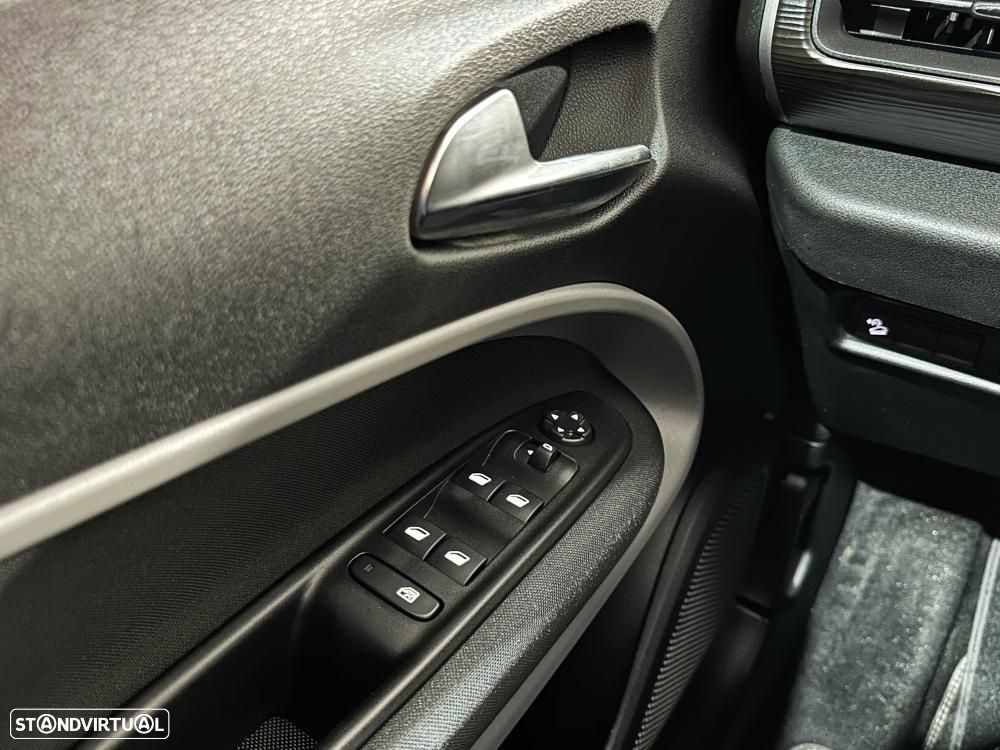 Jeep Avenger 54 kWh 1st Editon - 42