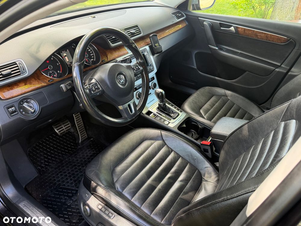 Volkswagen Passat Alltrack 2.0 TDI 4Mot DSG - 21