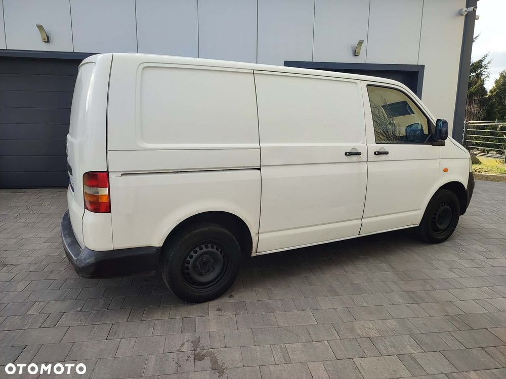 Volkswagen Transporter - 5