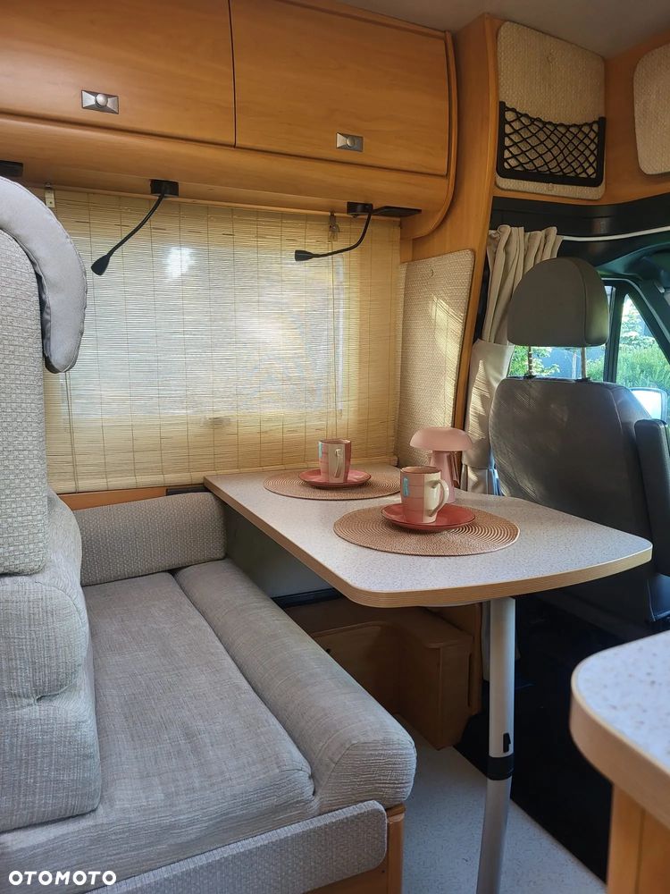 Ford Transit  chellenger - 38
