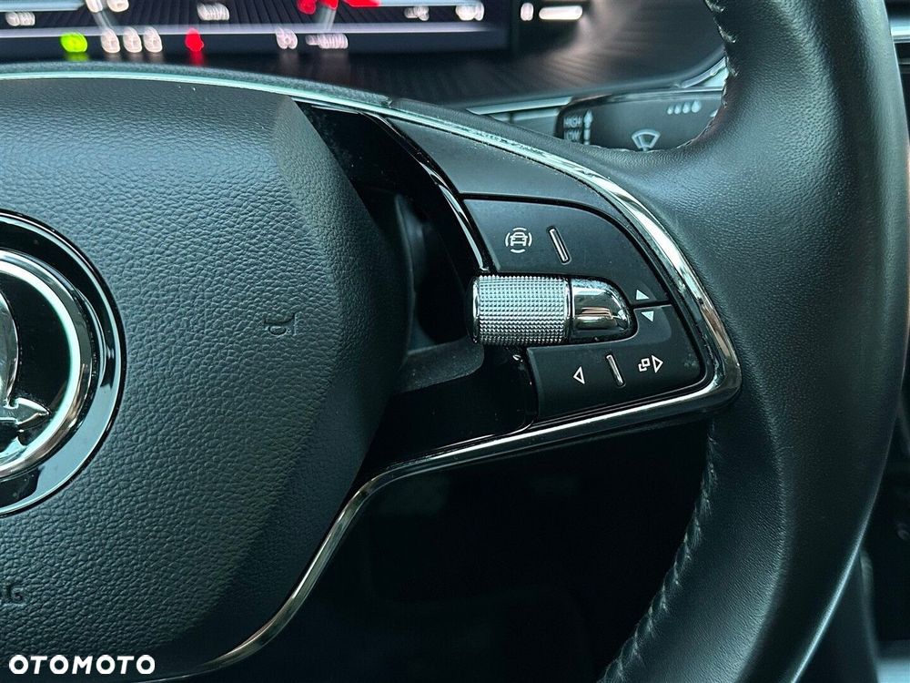 Skoda Superb 1.5 TSI Ambition DSG - 20