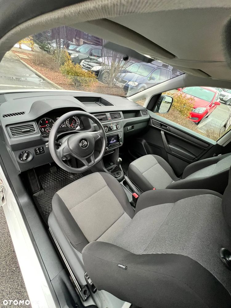 Volkswagen Caddy - 19