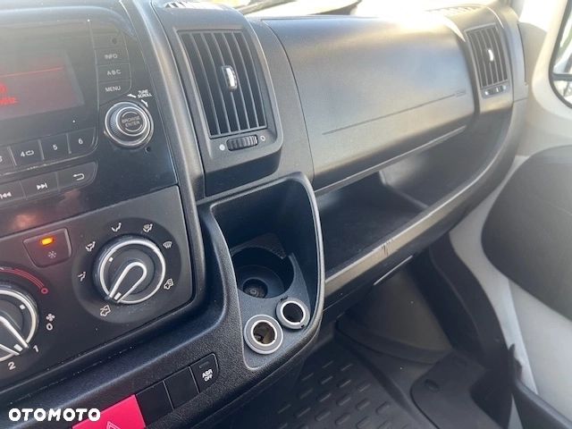 Peugeot Boxer L2H2 7-os. 2,0 Hdi 130 KM klima tempomat - 21