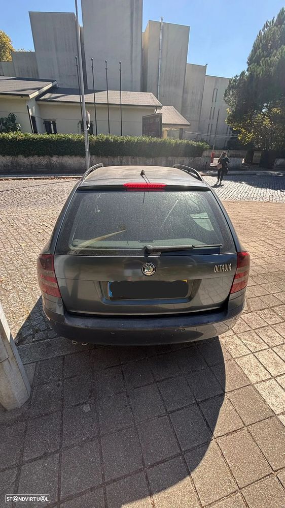 Skoda Octavia 1.9 TDI Ambiente - 2