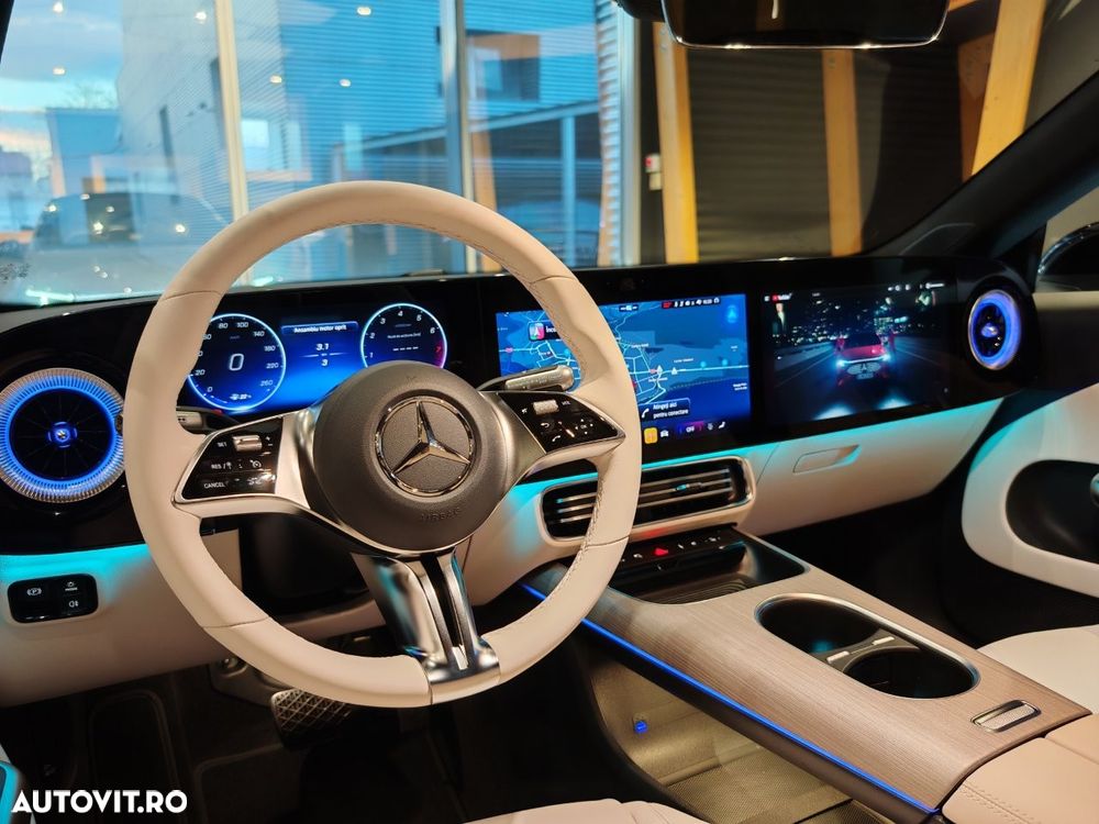 Mercedes-Benz CLA 200 4MATIC Coupe - 16