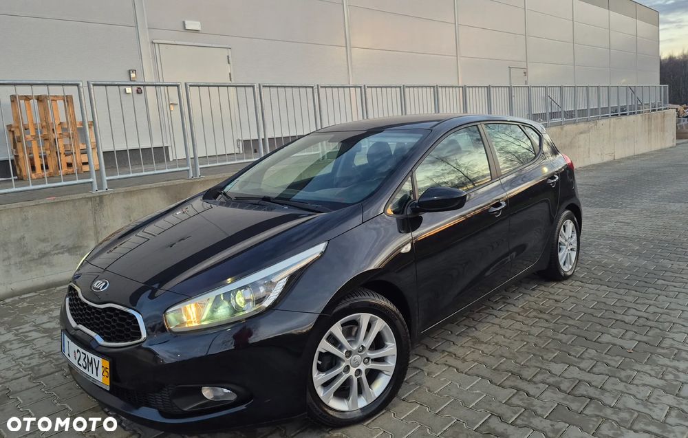 Kia Ceed 1.4 M Euro2012 - 23