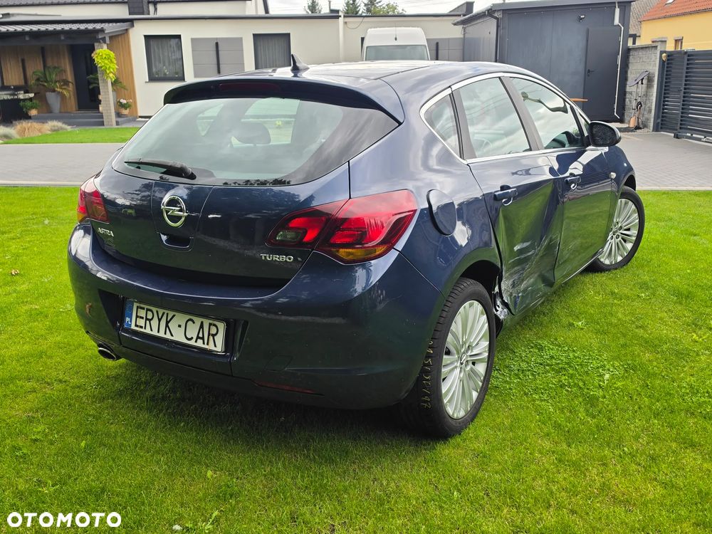 Opel Astra 1.4 Turbo Edition - 2
