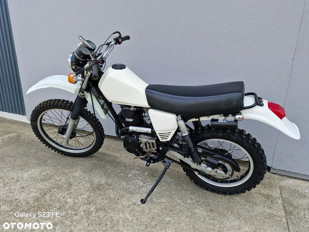 Kawasaki KLR - 4