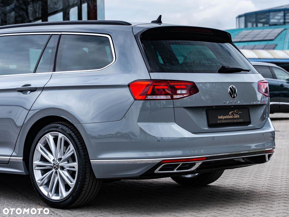 Volkswagen Passat Variant - 12