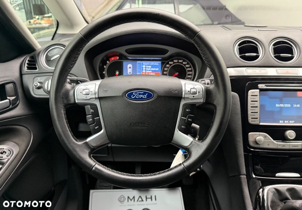 Ford S-Max 2.0 Titanium - 22