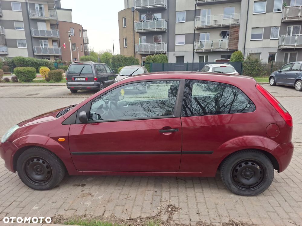 Ford Fiesta - 7