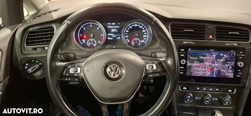 Volkswagen Golf 1.6 TDI DSG Comfortline - 3