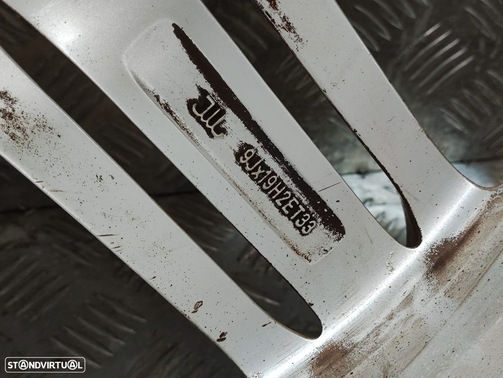 Conjunto de Jantes 19 Originais S-Line SLine Audi A5 8T S5 RS05 9J ET33 5x112 - 9