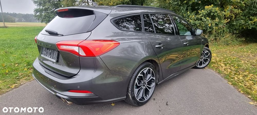 Ford Focus 1.5 EcoBoost ST-Line Black ASS - 36