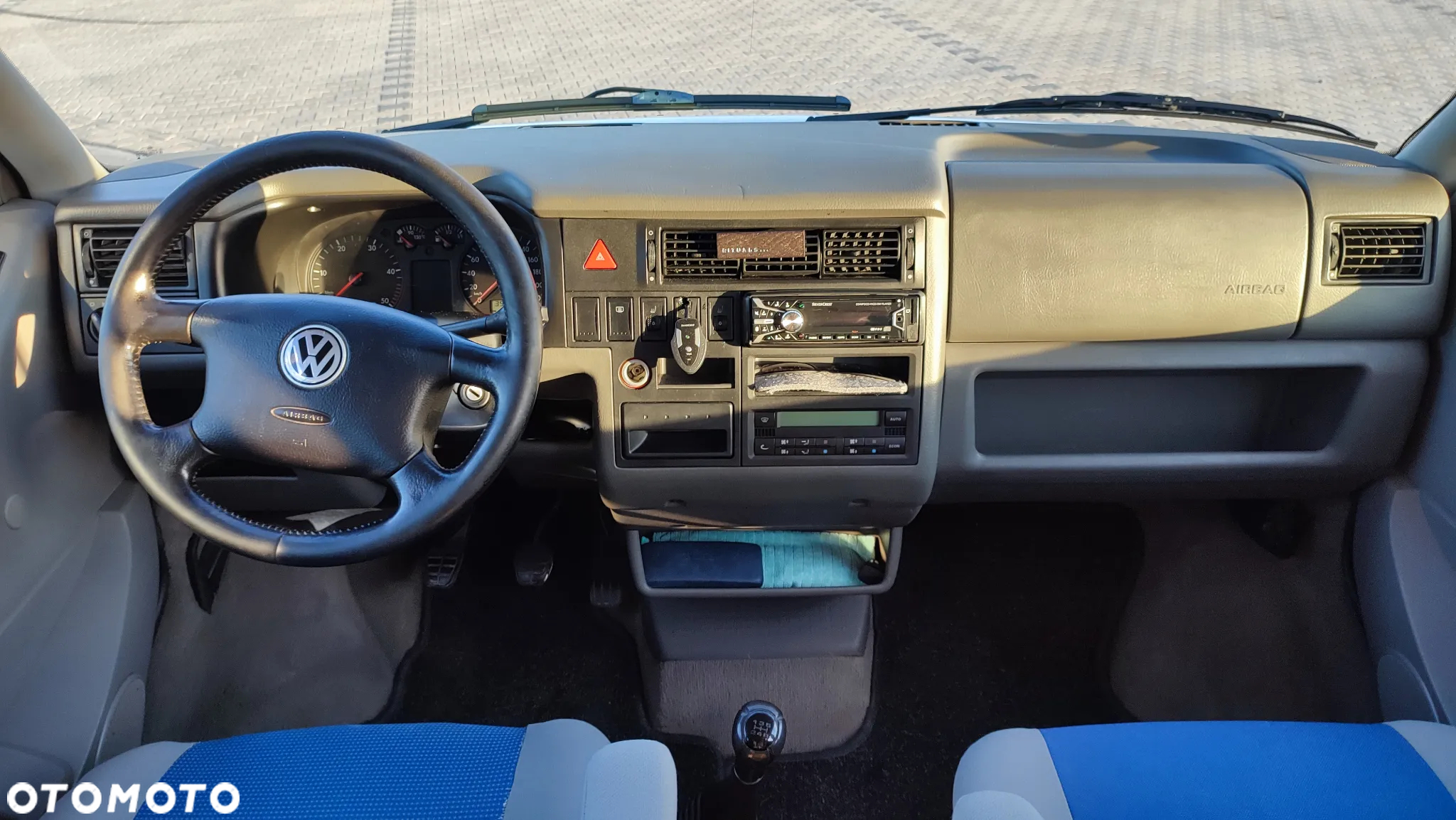 Volkswagen Multivan TDI - 11