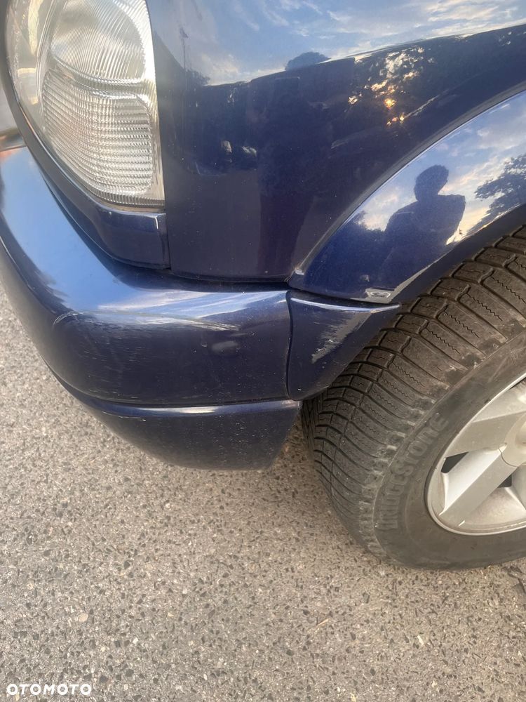 Suzuki Grand Vitara 2.7 V6 - 12