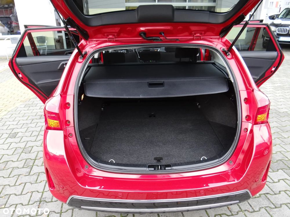 Toyota Auris 1.8 VVT-i Hybrid Automatik Touring Sports Executive - 19