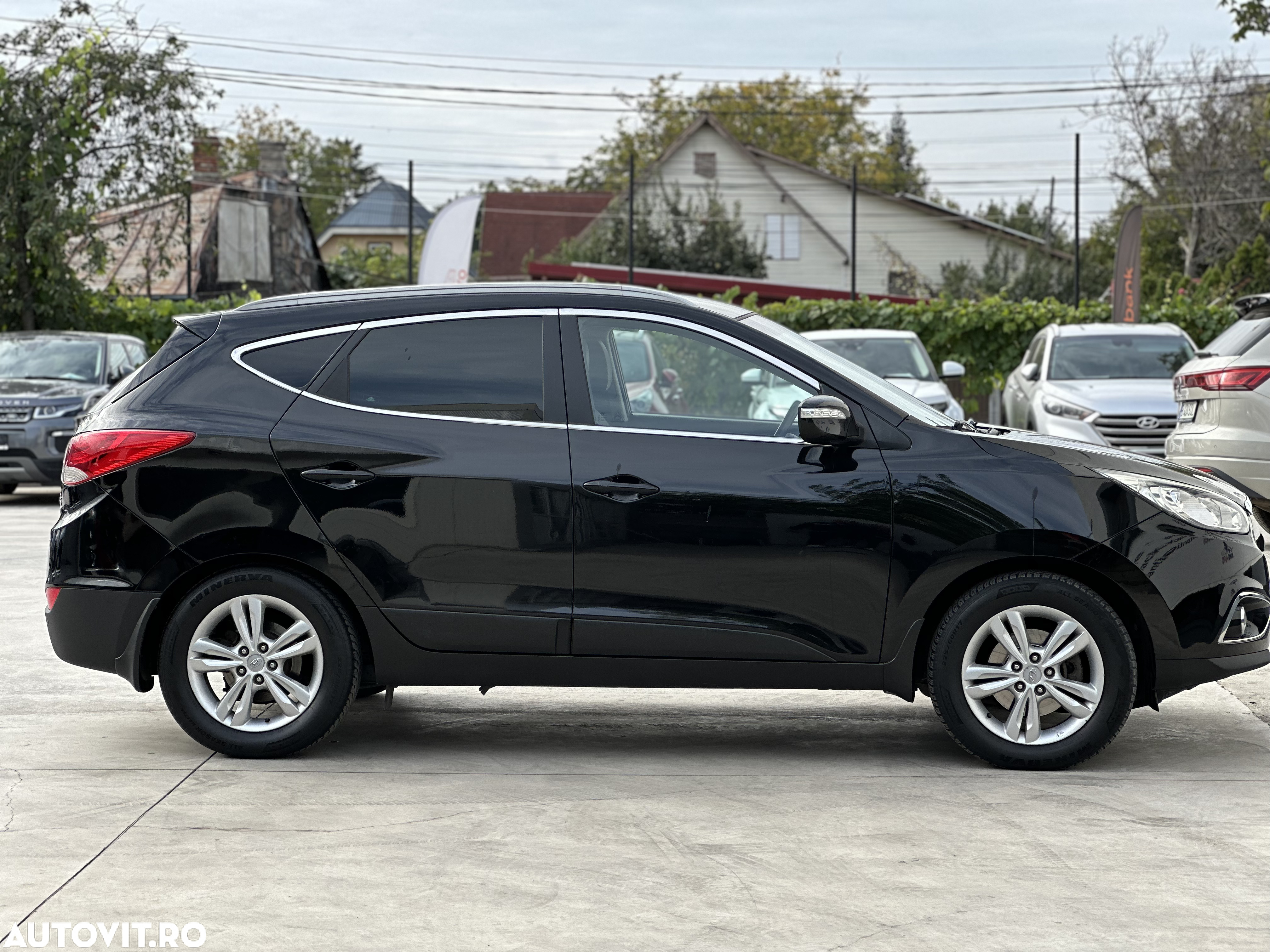 Hyundai ix35 2.0 CRDI High 4WD GLS Aut. Premium - 29