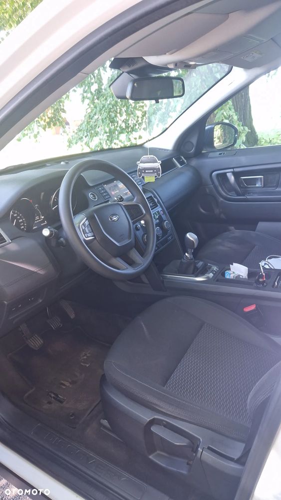 Land Rover Discovery Sport 2.0 eD4 HSE - 10