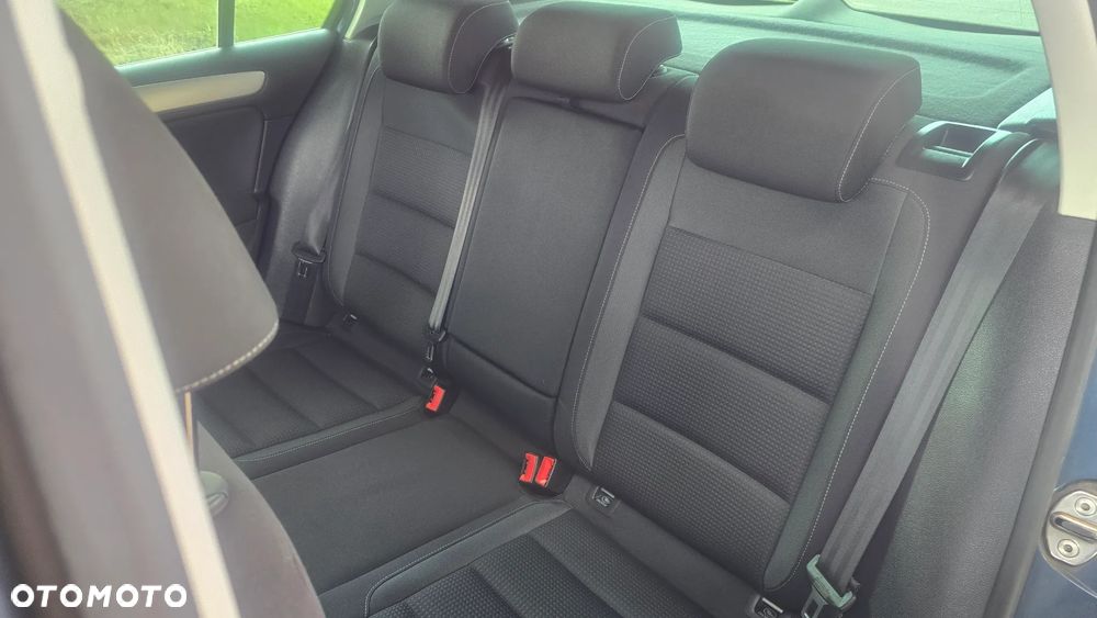 Volkswagen Golf 1.6 TDI DPF Team - 34