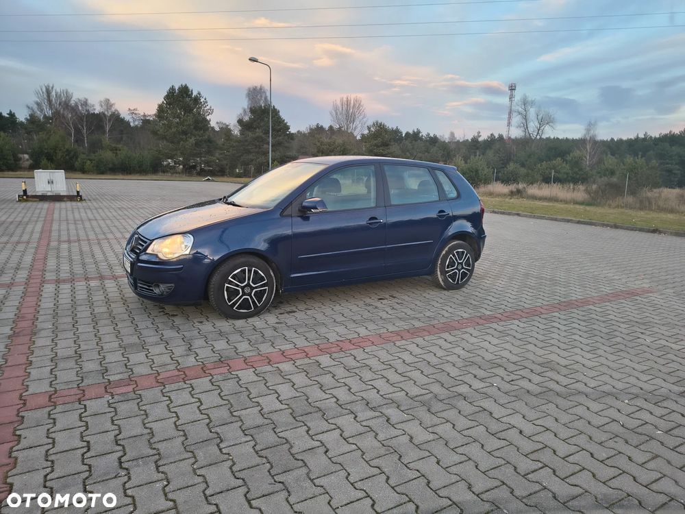 Volkswagen Polo 1.4 16V Trendline - 6