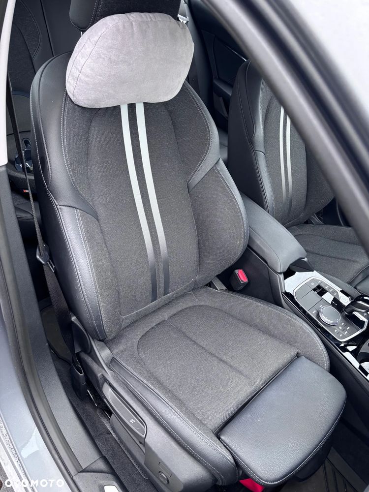BMW Seria 1 118i Sport Line - 17