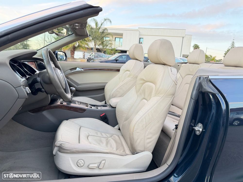 Audi A5 Cabrio 2.0 TDi S-line - 28