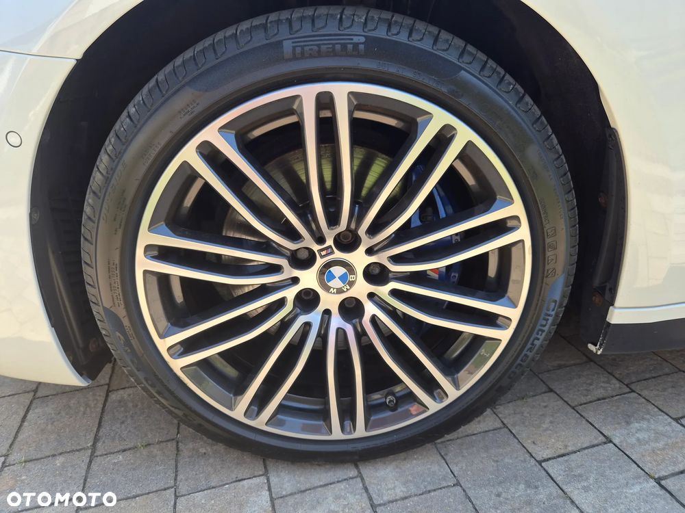 BMW Seria 5 530i xDrive M Sport sport - 4
