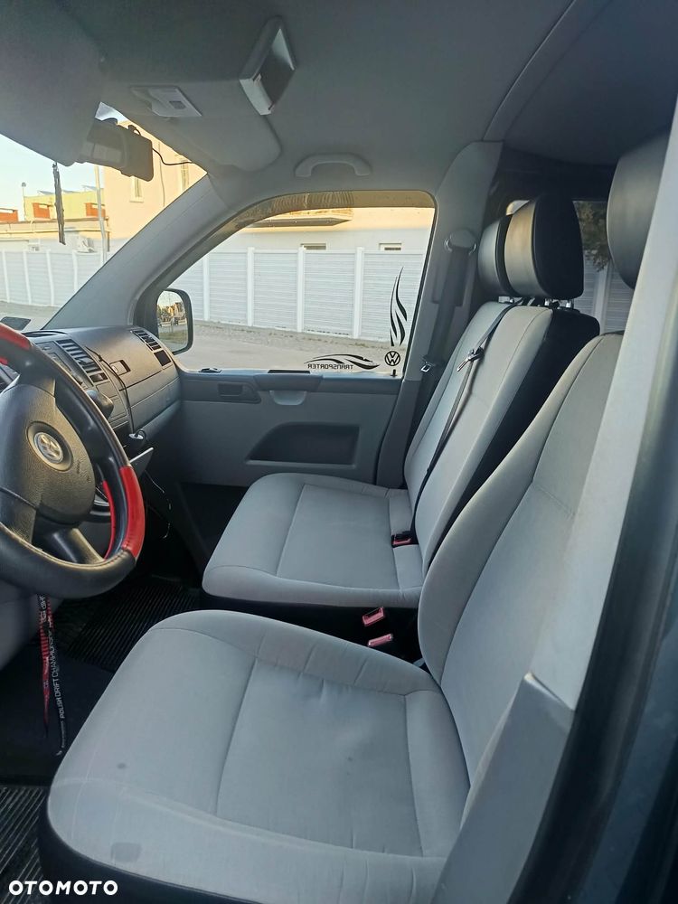 Volkswagen Transporter - 5