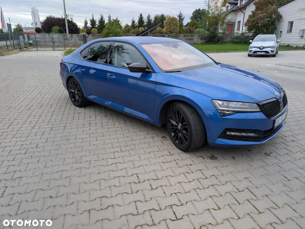 Skoda Superb 2.0 TDI SCR Style DSG - 2