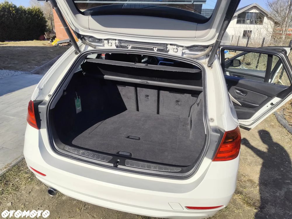 BMW Seria 3 320d - 6