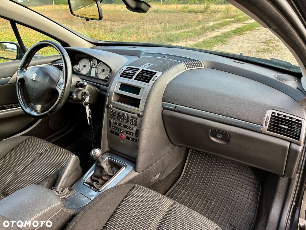 Peugeot 407 140 Sport - 23