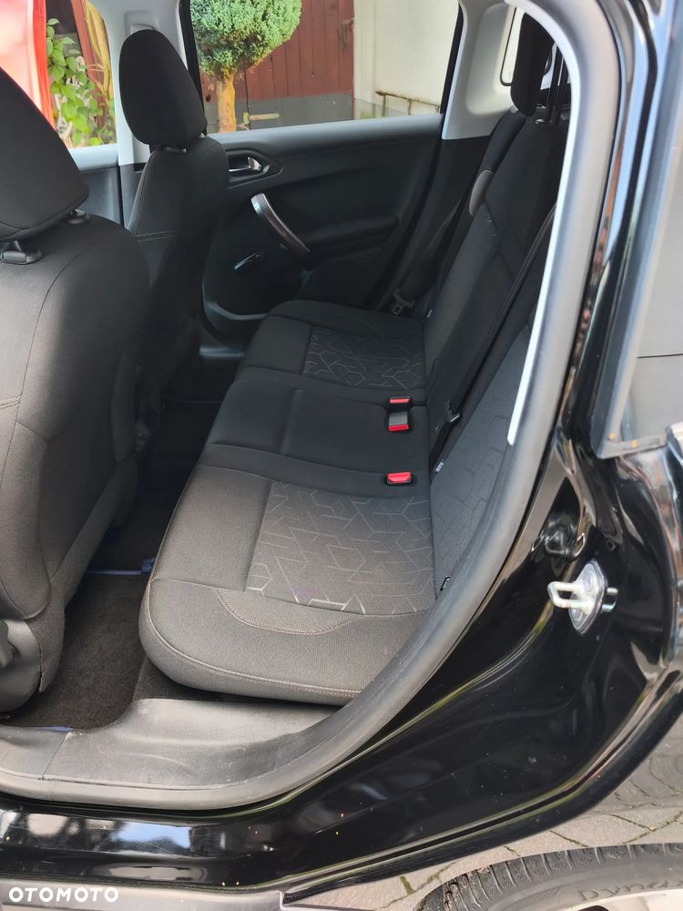 Peugeot 2008 1.6 BlueHDi Active - 13