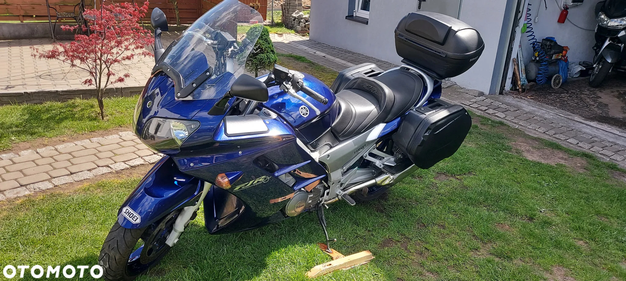 Yamaha FJR - 12