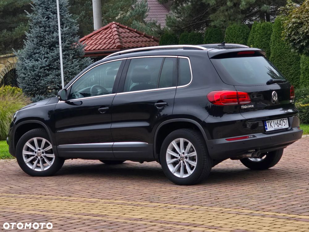 Volkswagen Tiguan 2.0 TDI 4Mot Perfectline R-Style DSG - 12