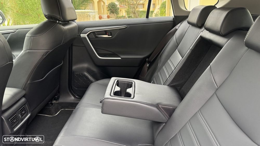 Toyota RAV4 2.5 HDF Exclusive AWD-i - 11