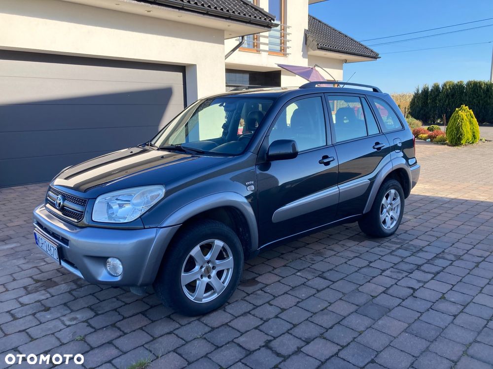 Toyota RAV4 2.0 VVT-i 4x4 - 14