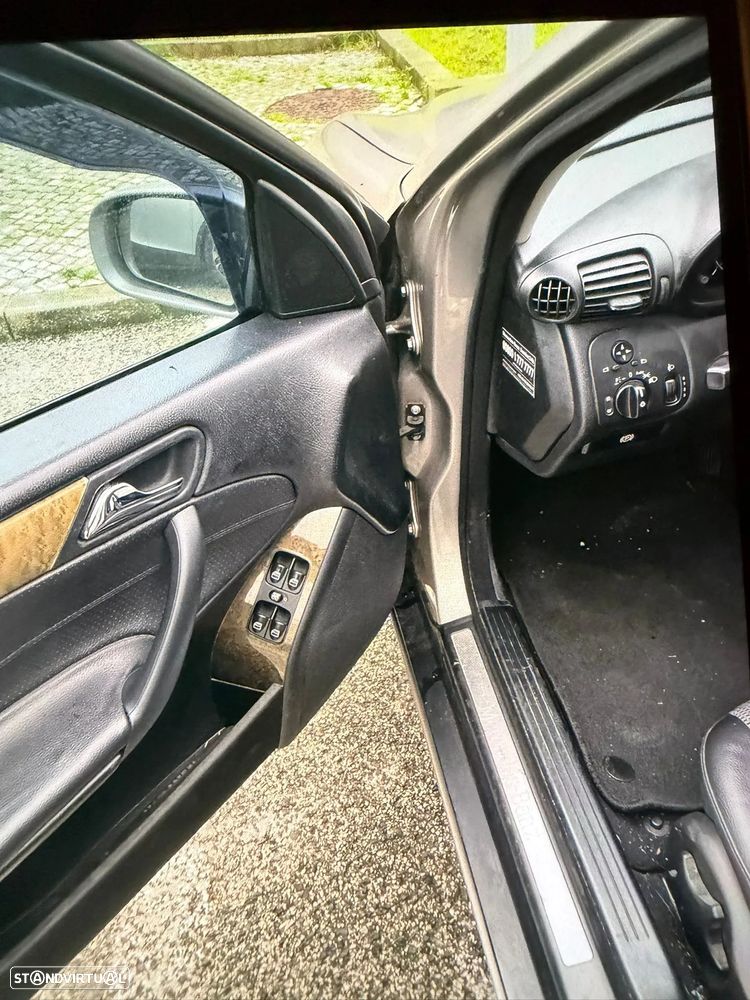 Mercedes-Benz C 220 CDi Avantgarde - 8