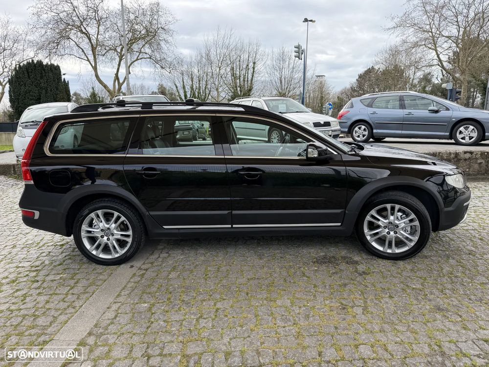 Volvo XC 70 2.0 D4 Summum Dynamic Geartronic - 4