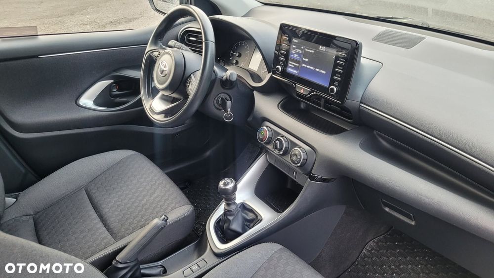 Toyota Yaris 1.5 Comfort - 13